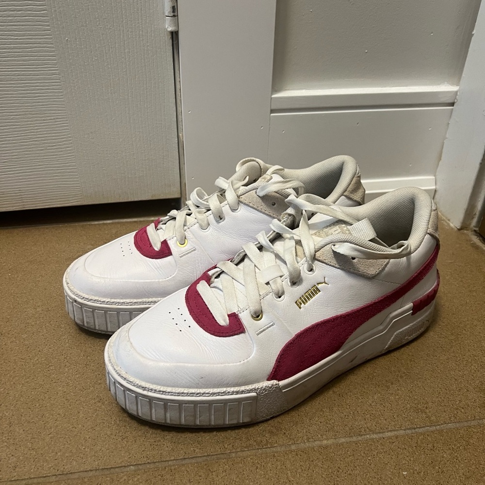 Puma Sneakers